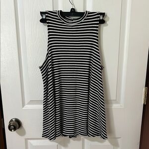 Jolie Monochrome Striped Top